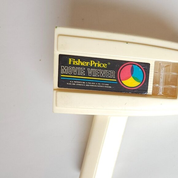 1973 FISHER-PRICE MOVIE VIEWER WITH Sylvester and Tweety Movie 1973 - Picture 6 of 6